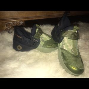 Youth or Women’s size 7 Jordan’s